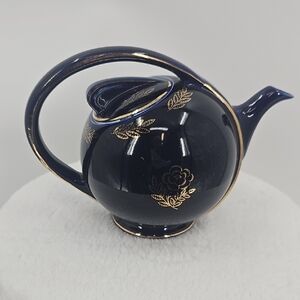 Hall Cobalt Bue Airflow Vintage Tea Pot with Lid 6 Cup Art Deco Gold Trim